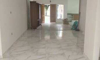 Imagem 3: Casa de vila térrea para aluguel tem 100 metros quadrados com 4 quartos