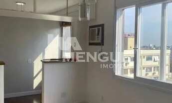 Imagem 2: Aluga-se apartamento com 1 dormitório, no bairro Passo da Areia, com 40m², por R$ 1.300,00