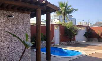 Imagem 3: Casa com Ampla Área Externa em Canto Grande Bombinhas para Locação de Temporada