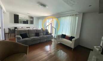 Imagem: Sobrado à venda, 3 suítes, 7 vagas, 328m²