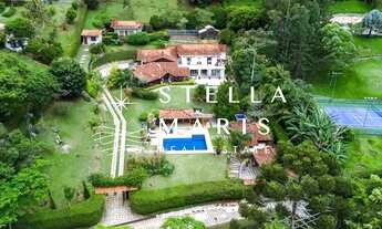 Imagem 3: O verdadeiro paraíso em Itaipava - Casa reformada, de alto padrão, à venda em excelente lo