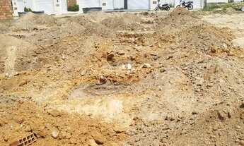 Imagem: Casa na Planta com 3 Quartos e Entrega Rápida