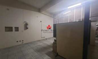 Imagem 2: Prédio comércial, 9 vagas,6 salas, 6 banheiros, 1 cozinha. Ótima localização