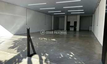 Imagem 4: Ponto Comercial Loja Vila Amélia Excelente ponto comercial, com 180m² e dois banheiros, du