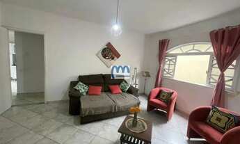 Imagem 2: Casa à venda com 3 quartos, 84m²