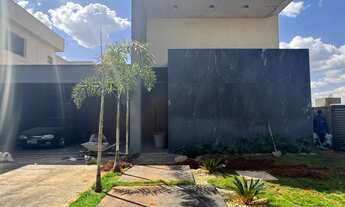 Imagem: Casa à venda no bairro Jardins Itália