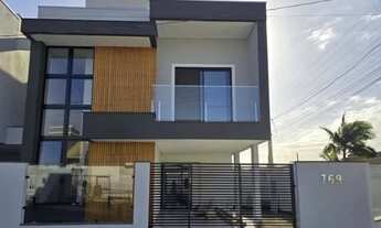 Imagem: Sobrado em Finalização de Obra em Piçarras