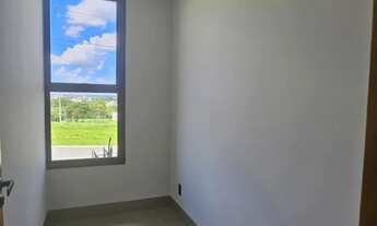 Imagem 6: Casa com 3 suítes e excelente área gourmet e piscina nos Jardins Nápoles