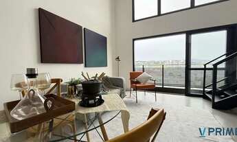 Imagem: Apartamento duplex em andar alto com 01