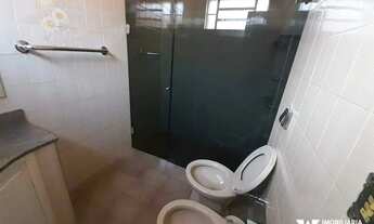 Imagem 6: CASA PARA LOCAÇÃO 03 QUARTOS, 03 SUÍTES, 02 VAGAS, SÃO BENEDITO - UBERABA/MG