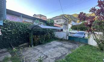 Imagem 2: Casa no Mosela Beira de Rua 100% Plana