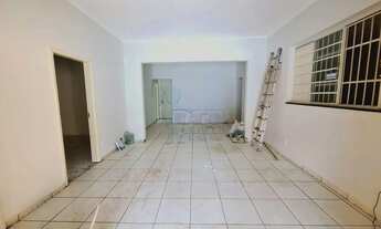 Imagem 3: Casa comercial de 256m² com 04 salas para locação e venda - Alto da Boa Vista