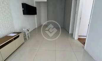 Imagem 2: Imóvel para venda possui 47 metros quadrados com 1 quarto em Centro - Florianópolis - SC