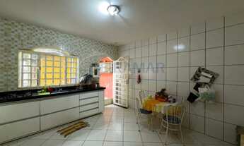 Imagem 5: Casa Escriturada de 2 Quartos Área Gourmet, 5 Vagas de Garagem, Piscina à Venda na SHVP Tr