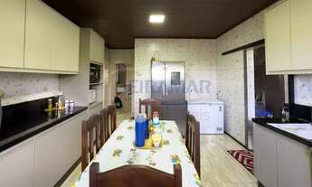 Imagem 6: Casa Sobrado 5 Quartos, 1 Suíte, Cozinha Planejada, 4 Vagas de Garagem à Venda na Rua 19