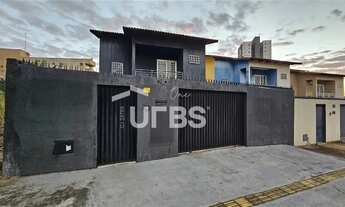 Imagem: Sobrado ao lado colégio WR JR. Parque Amazonia