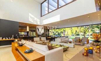 Imagem: Casa de Condomínio à venda, 4 quartos