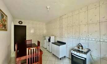 Imagem 4: Casa bem localizada com Edícula em Serraria -São José/SC