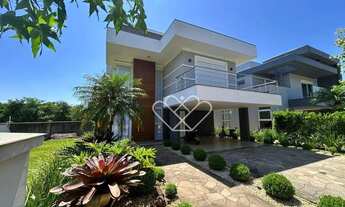 Imagem 2: Casa moderna e sofisticada com ampla área no Alphaville Gravataí