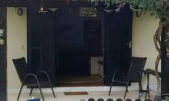 Imagem 2: Casa próxima praia Peró/CF