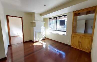 Imagem 2: Apartamento 1 dormitório com garagem, térreo, lareira e churrasqueira