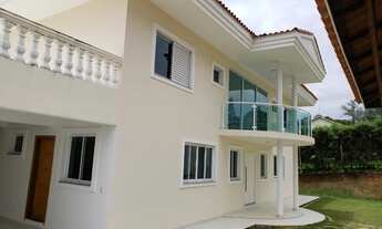 Imagem 6: Casa de condomínio para venda tem 500 metros quadrados com 5 quartos