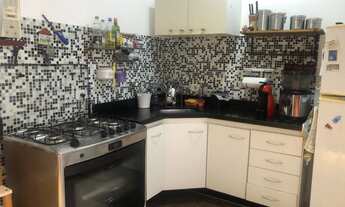 Imagem 4: Apartamento com 2 dormitórios, uma quadra da praia em Boqueirão - Santos