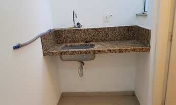 Imagem 5: Amplo Salão Galpão / depósito com 2 vagas na garagem