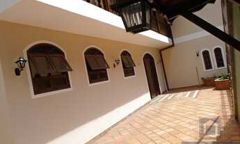 Imagem 2: Casa em Duas Pedras, com 300 metros quadrados de área construída e 4 quartos, em Nova Frib