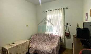 Imagem 2: Casa no Caiçaras com excelente localização!