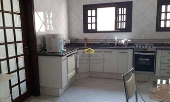 Imagem: Casa Jardim Pagliato a 5 min pista caminhada