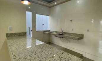 Imagem 2: Casa para venda com 170 metros quadrados com 3 quartos