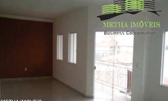 Imagem 5: CASA ASSOBRADA COM 3 SUÍTES EM PISO FRIO, SALA COM PISO FRIO 2 AMBIENTES, SACADA E LAVABO