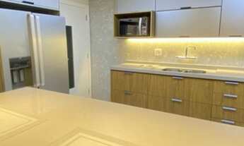 Imagem 3: Apartamento para venda tem 246 metros quadrados com 4 quartos em Icaraí - Niterói - RJ