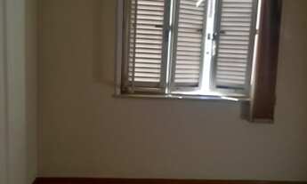 Imagem 2: Apartamento com 02 quartos - Rua Araxá - Grajaú/RJ