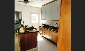 Imagem 5: Casa de condomínio sobrado para venda tem 190 metros quadrados com 3 quartos