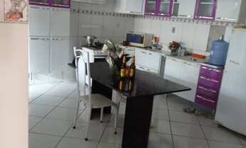 Imagem 3: Casa no Médice, Luzia, com ponto comercial