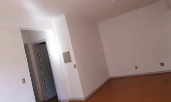 Imagem 5: Apartamento para aluguel possui 80 metros quadrados com 2 quartos em Teresópolis - Porto A