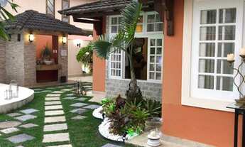 Imagem 1: Linda Casa 380m² Alto Padrão 4 Quartos 3 Suítes Closet Piscina Churrasqueira