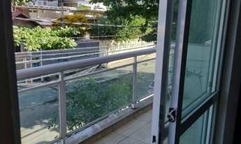 Imagem 4: Casa para venda possui 130 metros quadrados com 3 quartos em Calmon Viana - Poá - São Paul