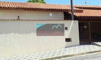 Imagem 2: Linda casa com 3 dormitórios sendo uma suíte na Zona Oeste de Sorocaba em ótima localizaçã