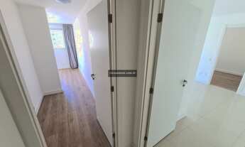 Imagem 6: Andar alto, sol manhã, linda vista da Barra ! Excelente 2 suítes com vaga coberta!