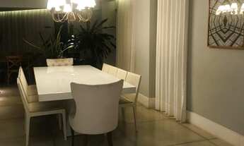 Imagem 5: Graça, La Belle, 240m², 3 Suítes, 3 Vagas de Garagem, Lavabo, Nascente, Alto Padrão. Oport