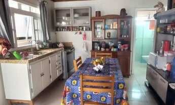 Imagem 2: Casa ingleses para venda com 95 metros quadrados com 3 quartos