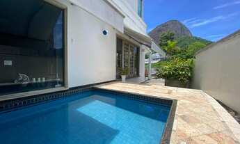 Imagem: Cobertura com piscina