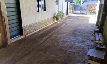 Imagem 2: Casa para Venda em Brotas, BELA VISTA, 3 dormitórios, 1 suíte, 2 banheiros, 4 vagas