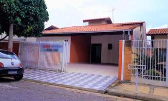 Imagem 2: Aluga-se casa térrea com 5 quartos e ótima localização