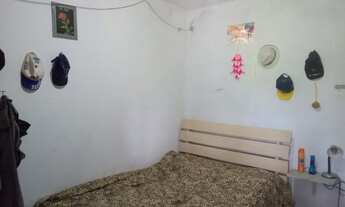 Imagem 5: Chácara para venda tem 80 metros quadrados, terreno 3 mil metros, 100 metros do asfalto