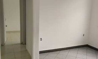 Imagem 2: Casa de 03 quartos (01 suite) - 02 vagas de garagem - Bairro Tirol