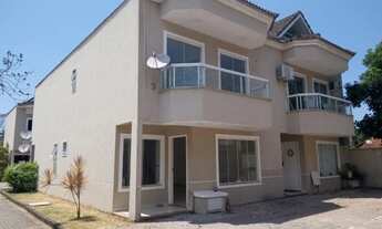 Imagem 2: Vargem Grande - Casa Triplex 100 m2 com 2 suítes, coz. americana, banheiro social, sótão e